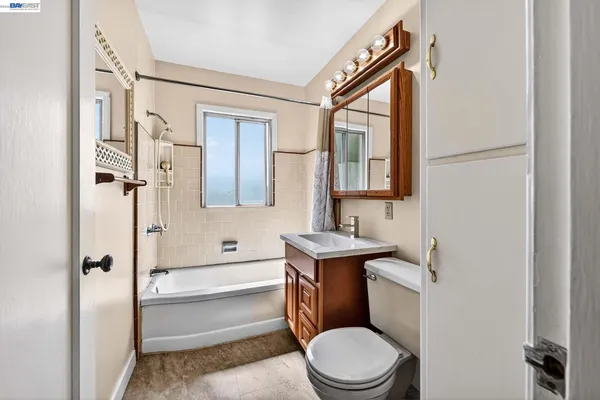 $650,000 | 4035 Somerset Avenue, Castro Valley, CA 94546