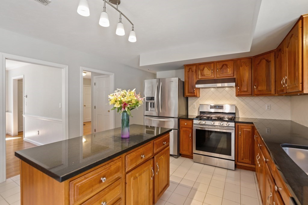 10 Woodfield Road Acton, MA 01720 - Photo 11 of 42 Gallery Image 11