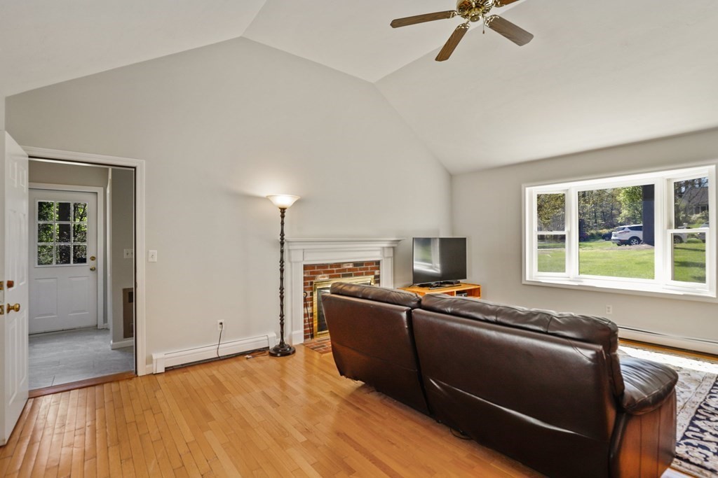 10 Woodfield Road Acton, MA 01720 - Photo 14 of 42 Gallery Image 14