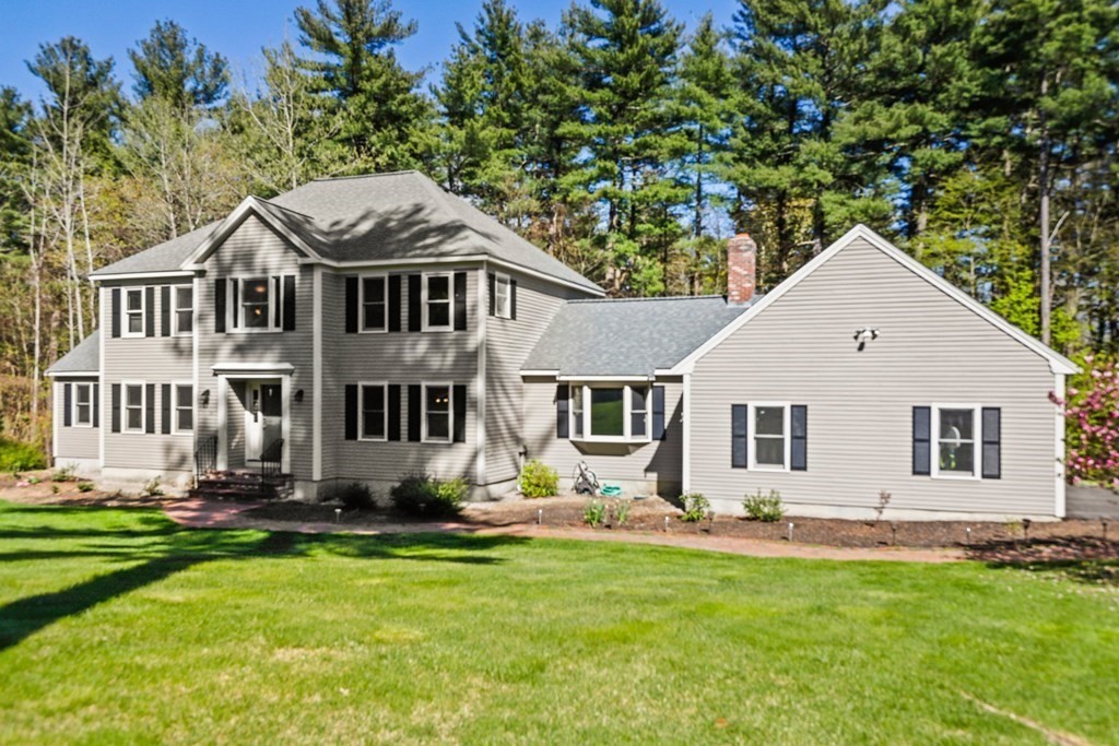 10 Woodfield Road Acton, MA 01720 - Photo 3 of 42 Gallery Image 3