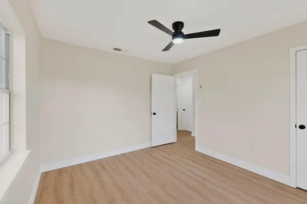 $268,900 | 930 Shawnee Trace, Grand Prairie, TX 75051