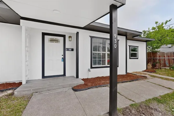 $268,900 | 930 Shawnee Trace, Grand Prairie, TX 75051