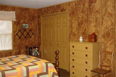 437 Redwood Road Lancaster, KY 40444 - Photo 16 of 16 Upstairs Bedroom and an additional bedro