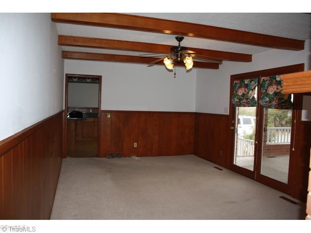 4750 Lowder Road Burlington, NC 27217 - Photo 10 of 15 Den/Family/Great Room.