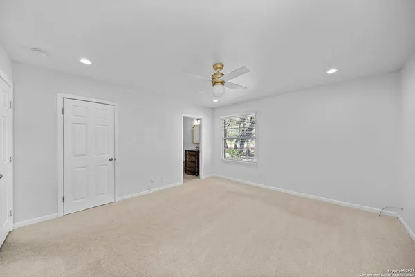 $2,900 | 202 Donella Drive, San Antonio, TX 78232