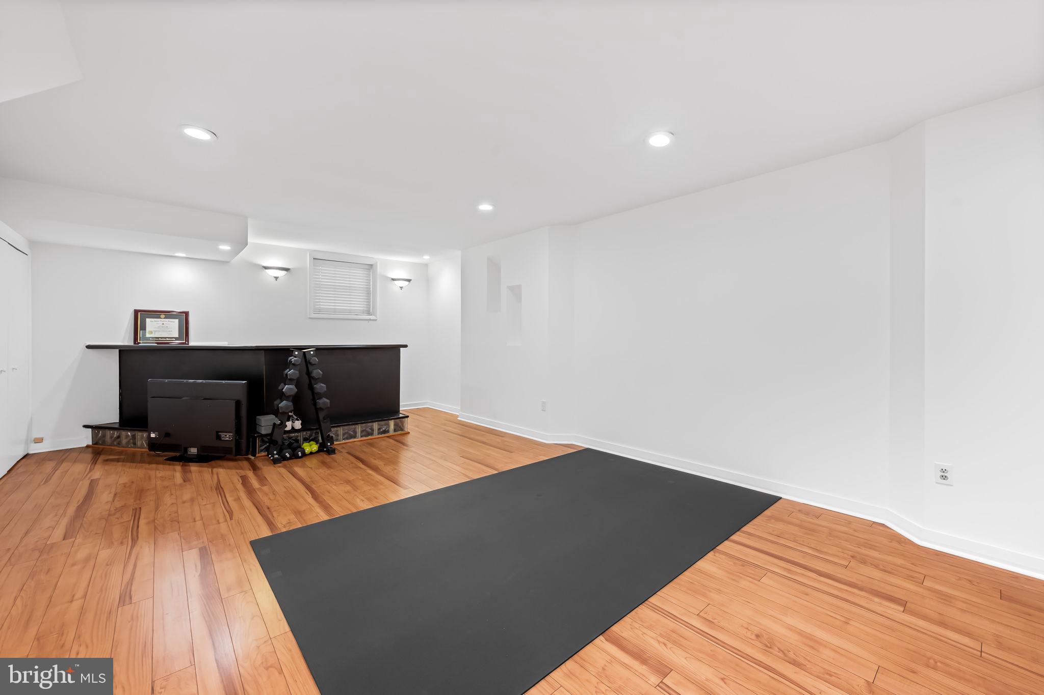 1212 South Potomac Street Baltimore, MD 21224 - Photo 31 of 38