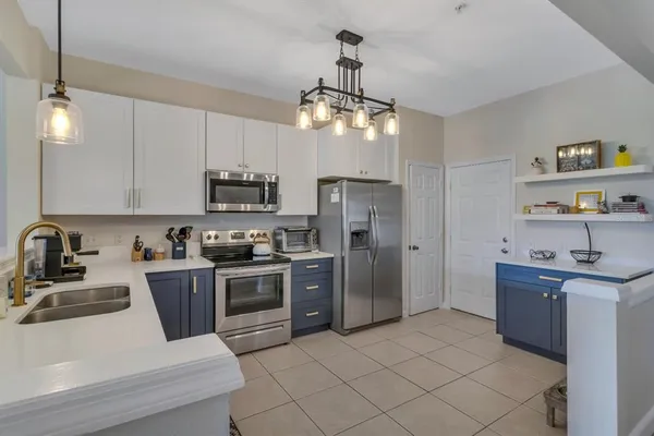 $2,200 | 6000 Kipling Court, Unit 103, Orlando, FL 32835