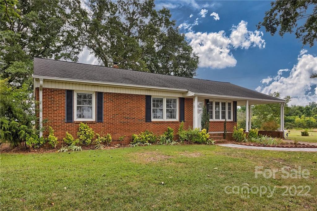 3205 Rocky River Road Heath Springs, SC 29058 - Photo 4 of 33 Gallery Image 4