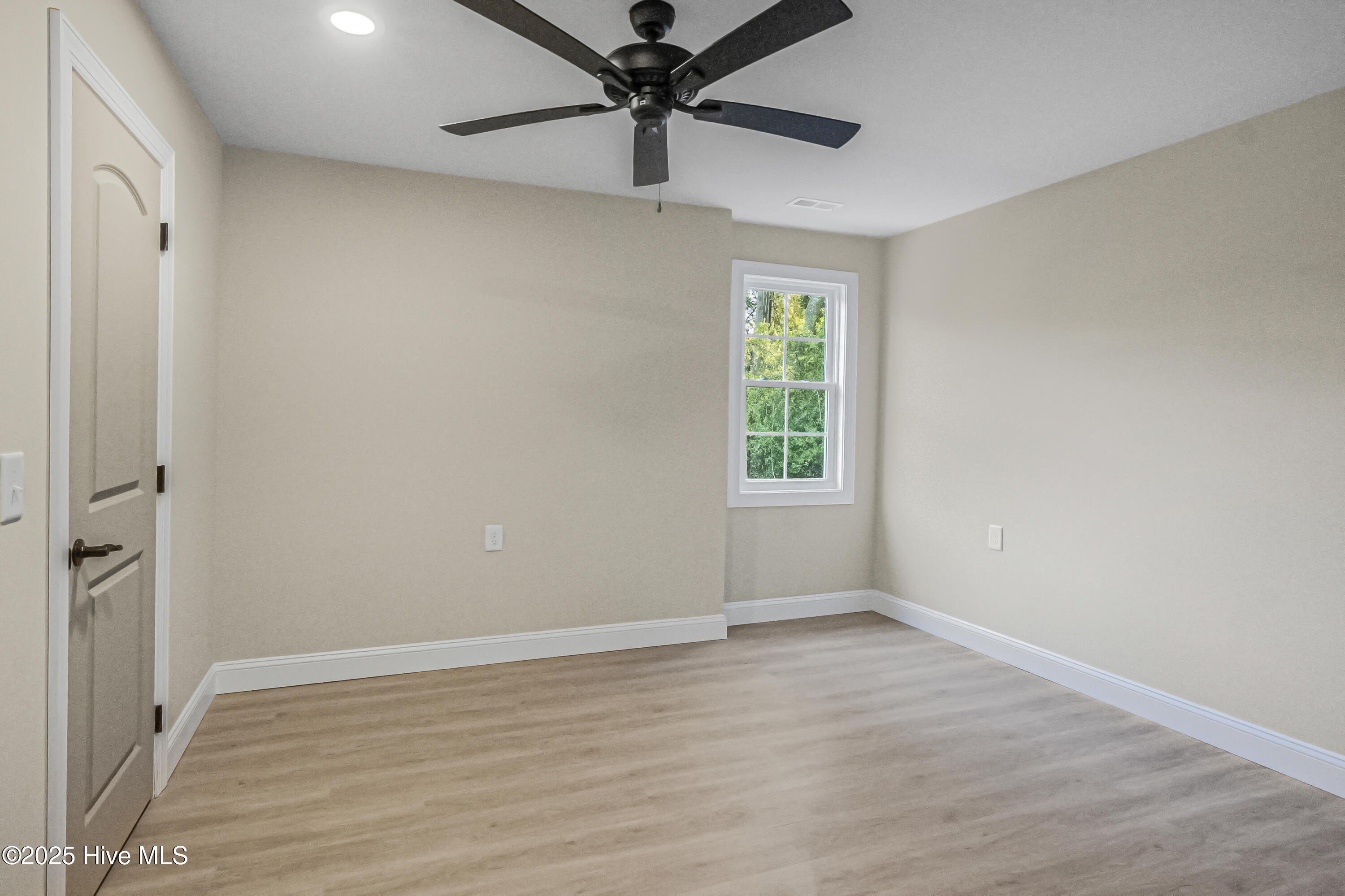 544 South Stephens Street Southern Pines, NC 28387 - Photo 24 of 28 DSC01378