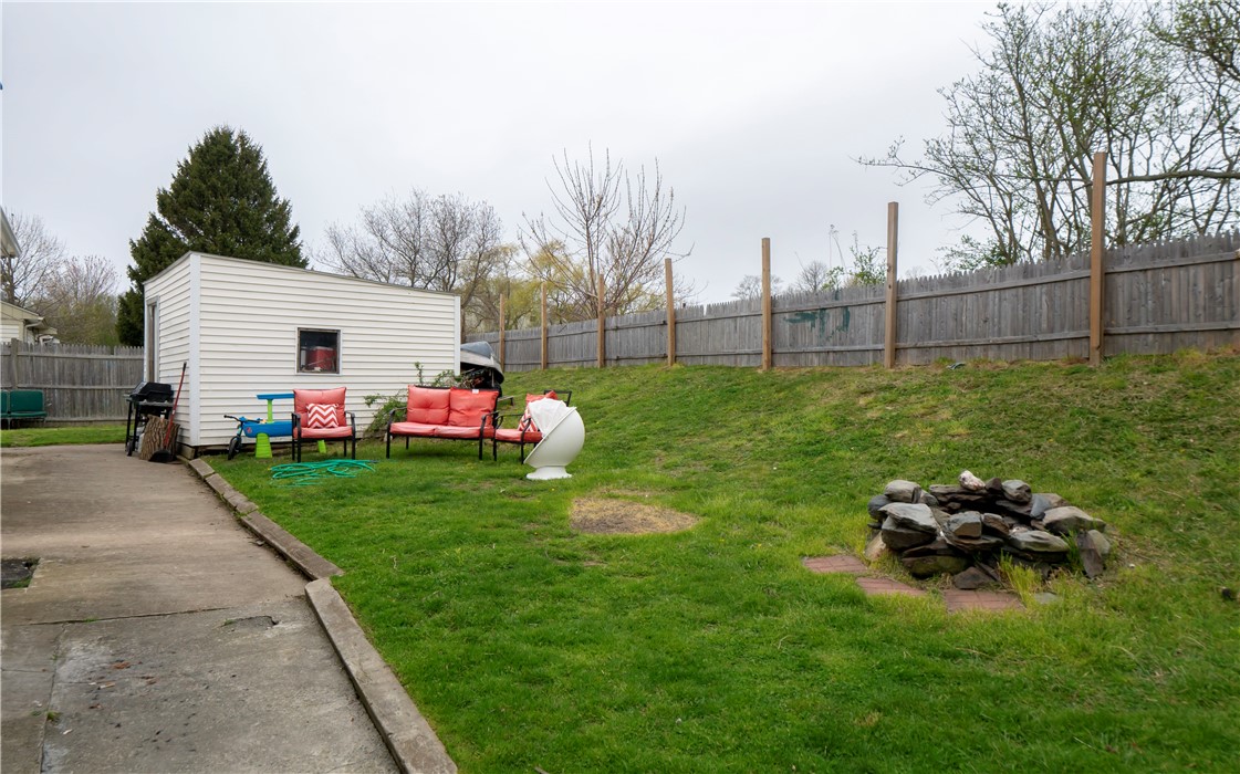 18 Woolsey Road Middletown, RI 02842 - Photo 27 of 31
