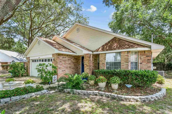 $295,000 | 1945 Dunlap Street, Pensacola, FL 32507