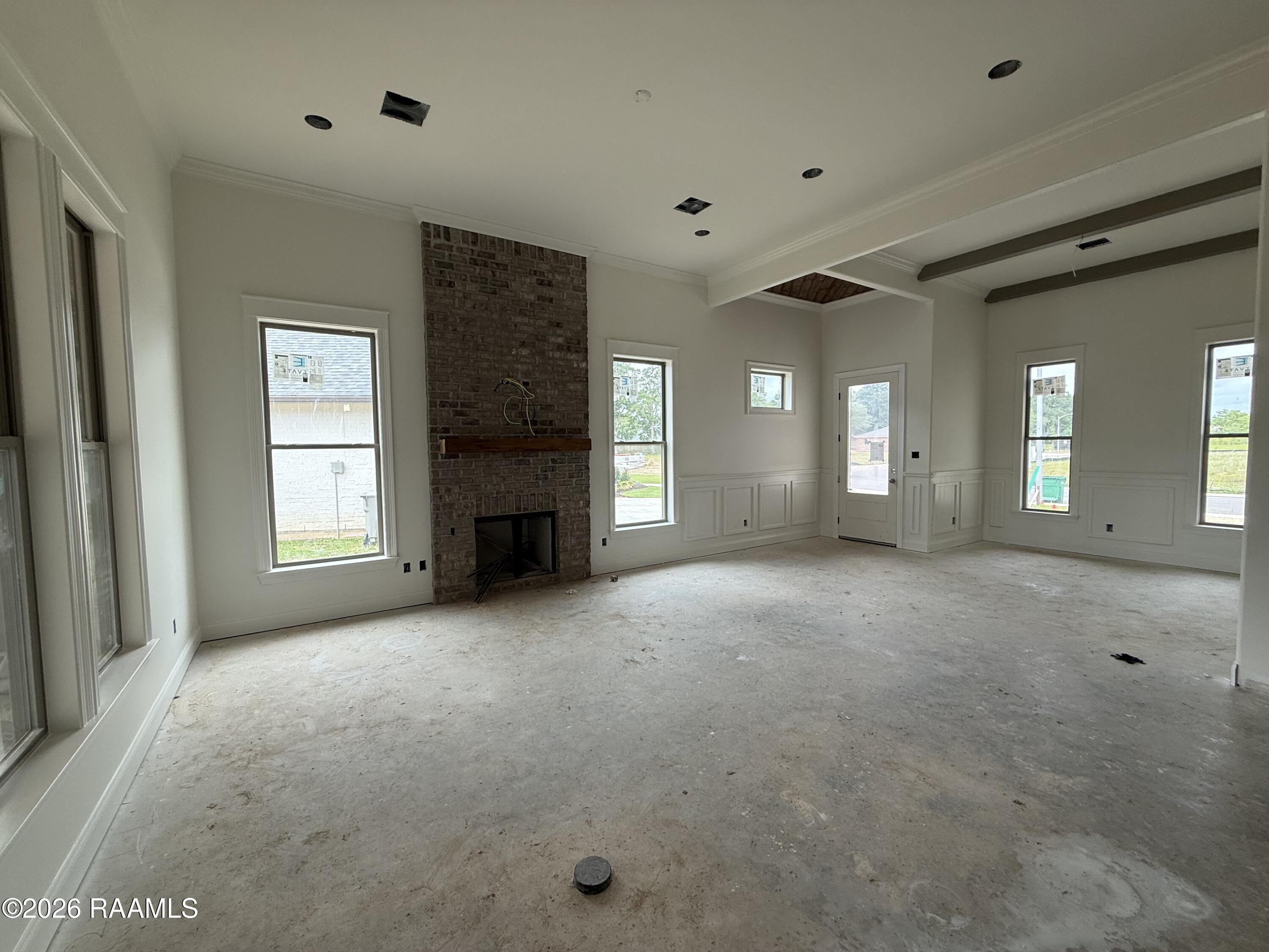721 Whispering Meadows Road Broussard, LA 70518 - Photo 4 of 10 Living Area