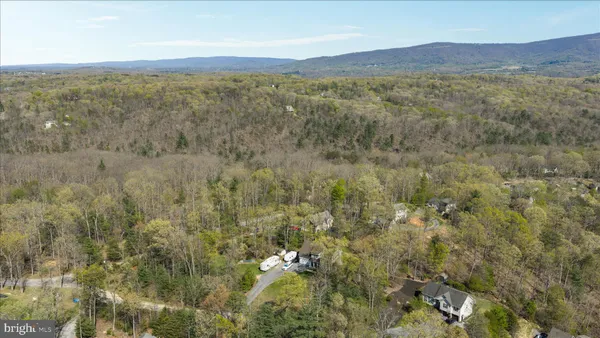 $550,000 | 27 Cheyenne Lane, Front Royal, VA 22630