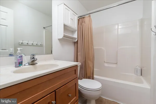 $550,000 | 27 Cheyenne Lane, Front Royal, VA 22630