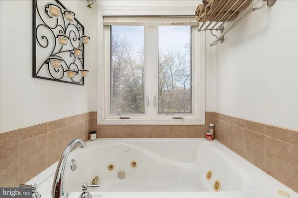 $550,000 | 27 Cheyenne Lane, Front Royal, VA 22630