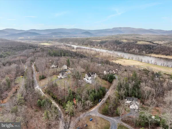 $550,000 | 27 Cheyenne Lane, Front Royal, VA 22630