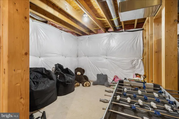 $550,000 | 27 Cheyenne Lane, Front Royal, VA 22630