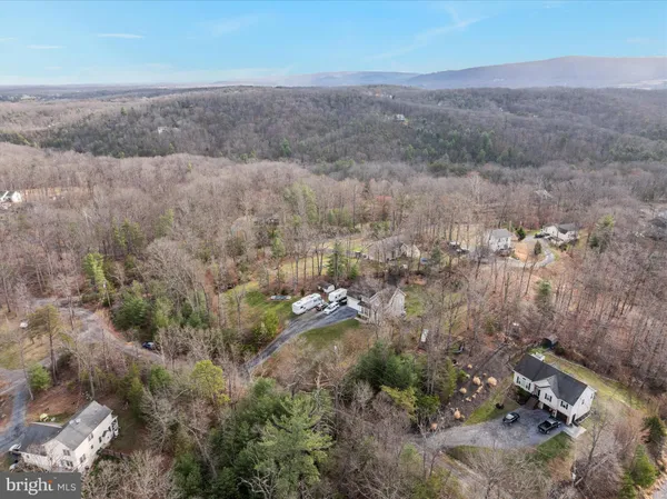 $550,000 | 27 Cheyenne Lane, Front Royal, VA 22630