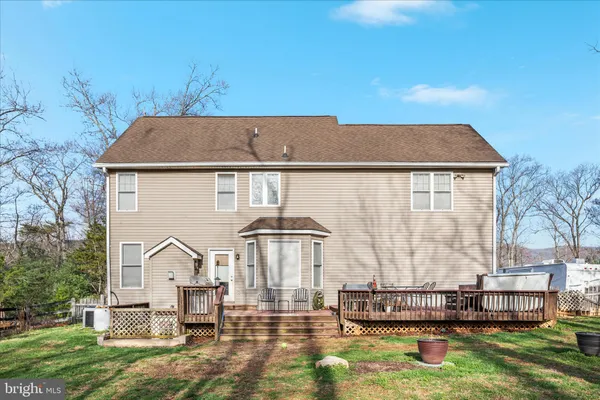 $550,000 | 27 Cheyenne Lane, Front Royal, VA 22630