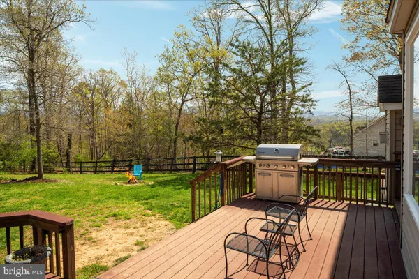 $550,000 | 27 Cheyenne Lane, Front Royal, VA 22630