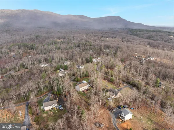 $550,000 | 27 Cheyenne Lane, Front Royal, VA 22630