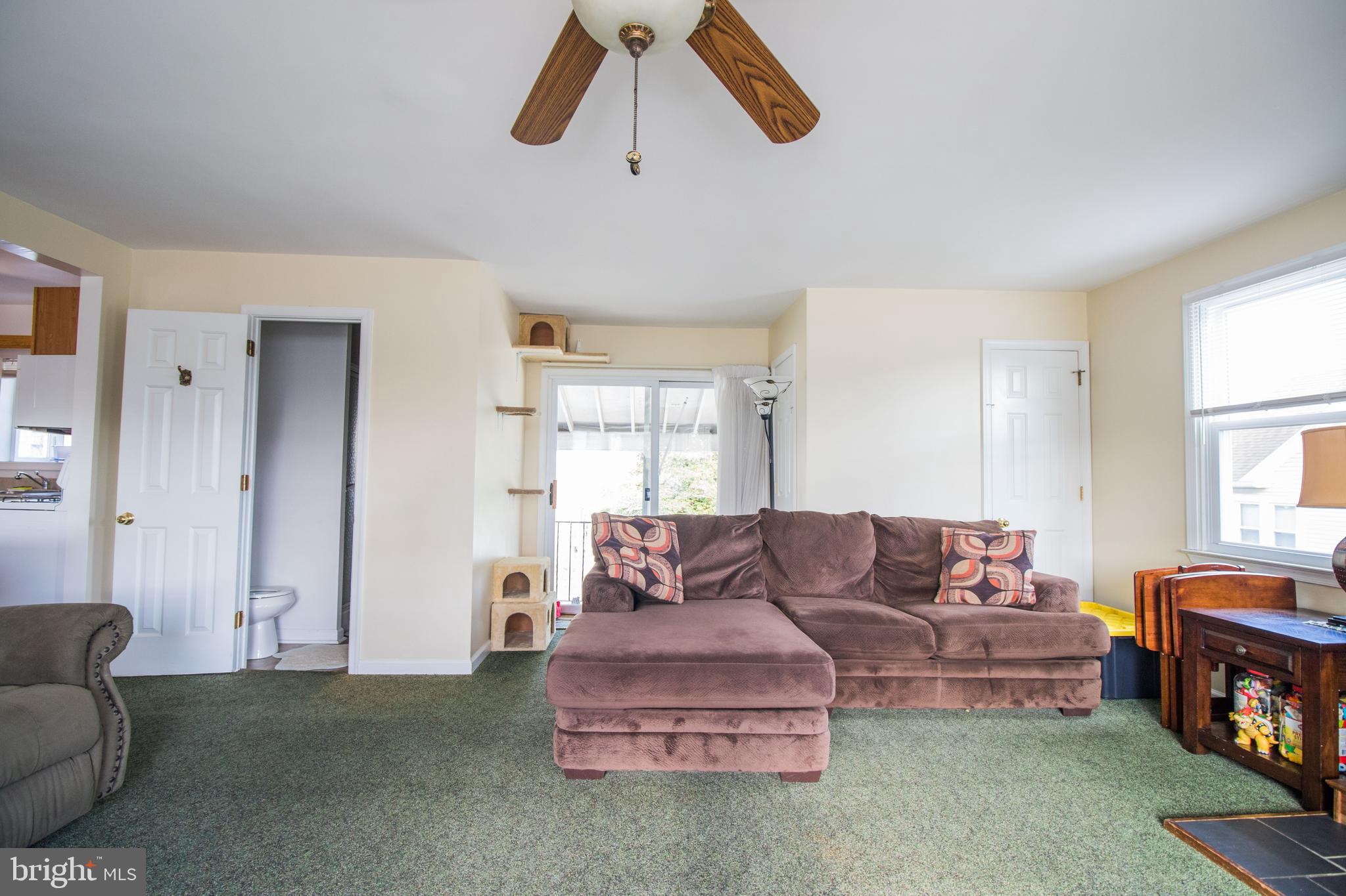 34 Delaware Avenue Ridley Park, PA 19078 - Photo 25 of 41 Great Room