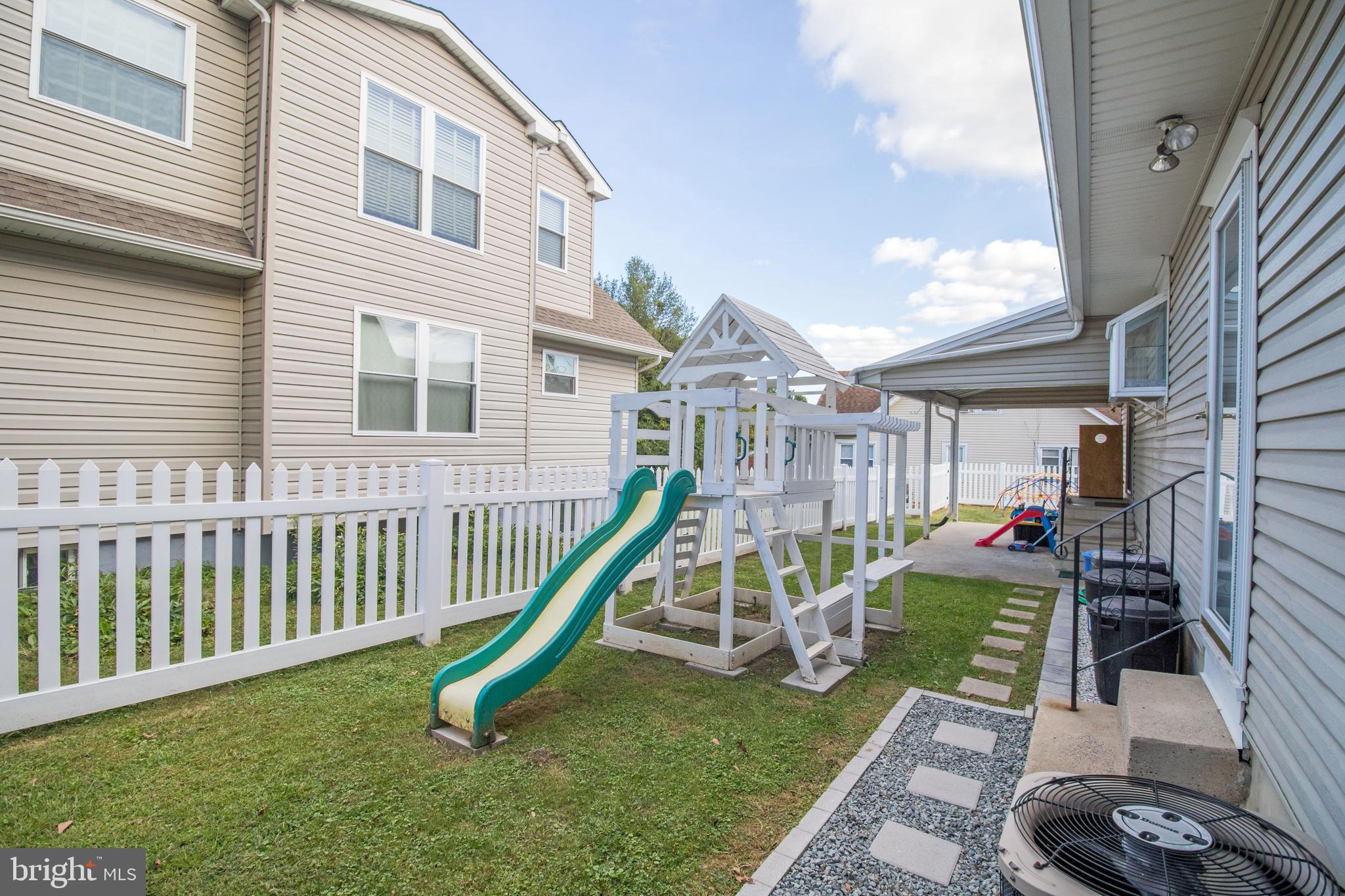 34 Delaware Avenue Ridley Park, PA 19078 - Photo 10 of 41 Play Area