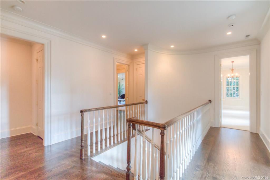 237 Colville Road Charlotte, NC 28207 - Photo 17 of 24 Gallery Image 17