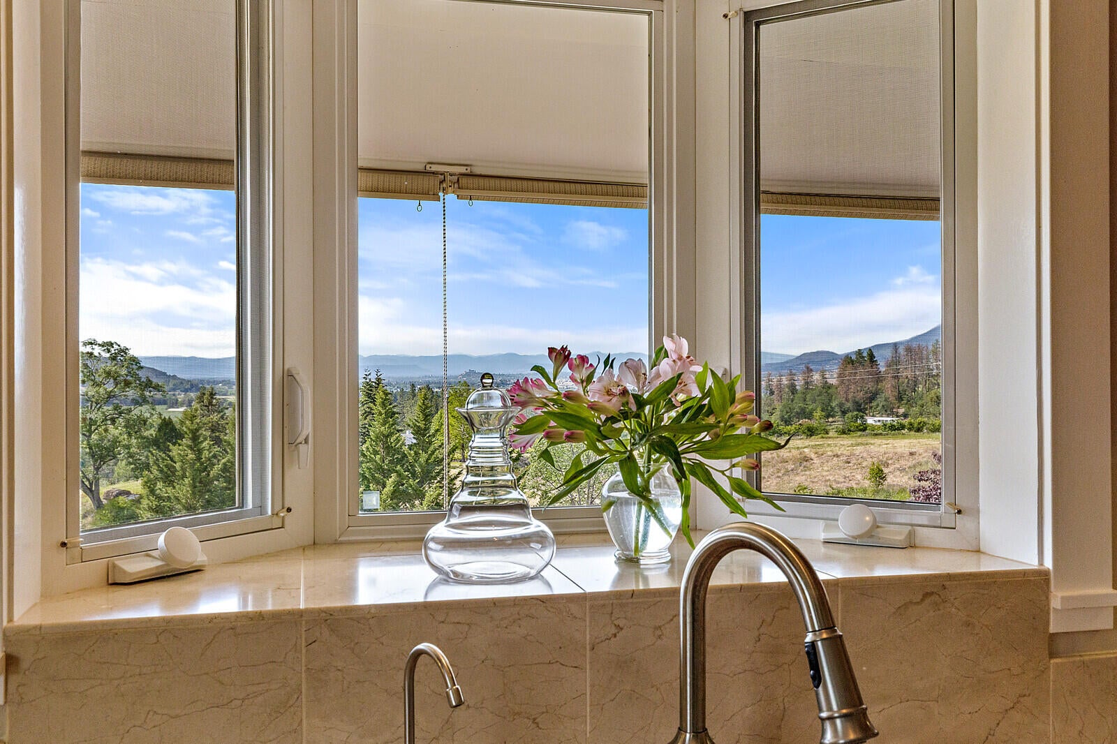 7654 Rapp Lane Talent, OR 97540 - Photo 9 of 87 54_RL_54_mls