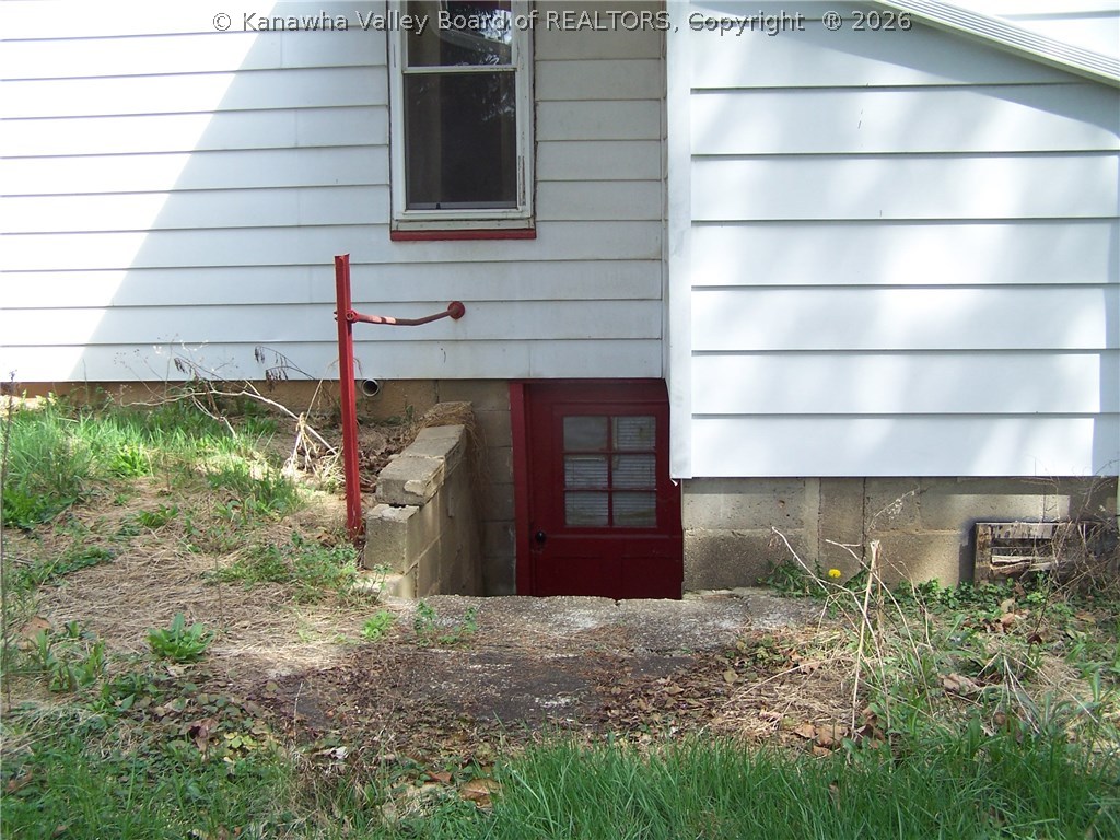 5585 Broad Run Road Letart, WV 25253 - Photo 9 of 22 Gallery Image 9