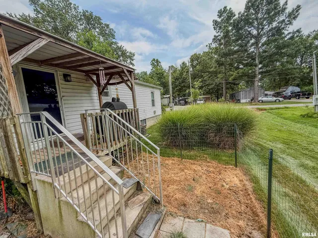 $85,000 | 325 East Webster Street, Herrin, IL 62948