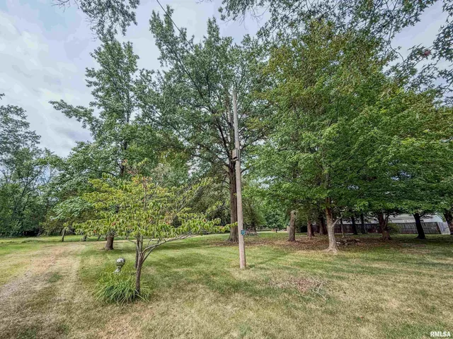 $85,000 | 325 East Webster Street, Herrin, IL 62948