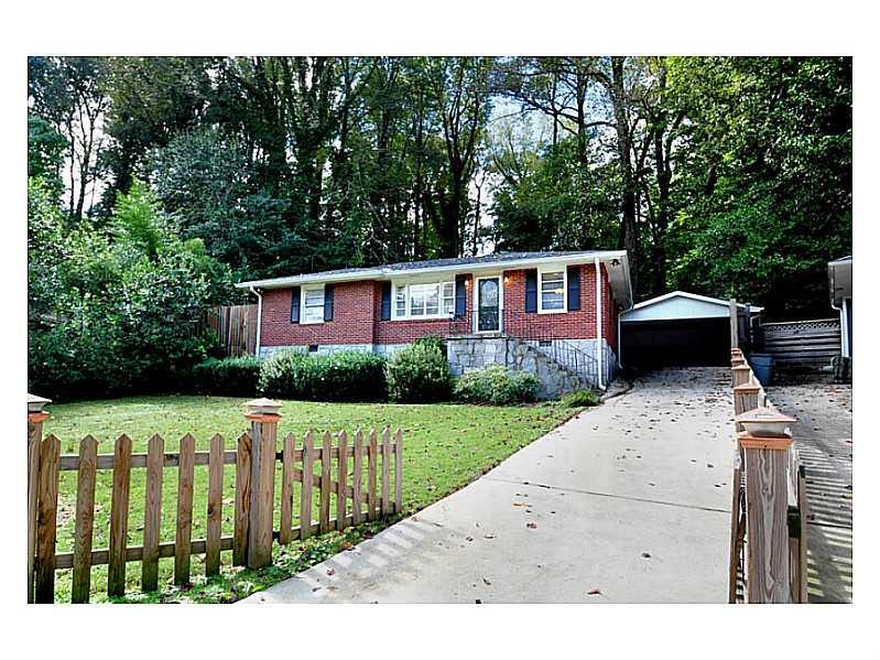 978 Scott Circle Decatur, GA 30033 - Photo 1 of 1 Exterior Front.