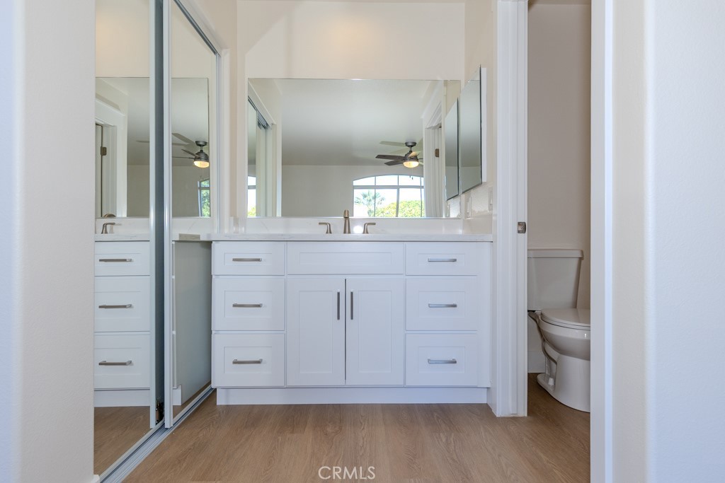 80675 Independence Avenue Indio, CA 92201 - Photo 58 of 72 Casita Bathroom