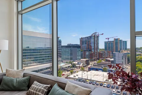 $489,900 | 1212 Laurel Street, Unit 811, Nashville, TN 37203