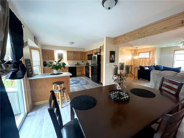 $700,000 | 8200 Chas Circle, Pleasant Valley, MO 64068