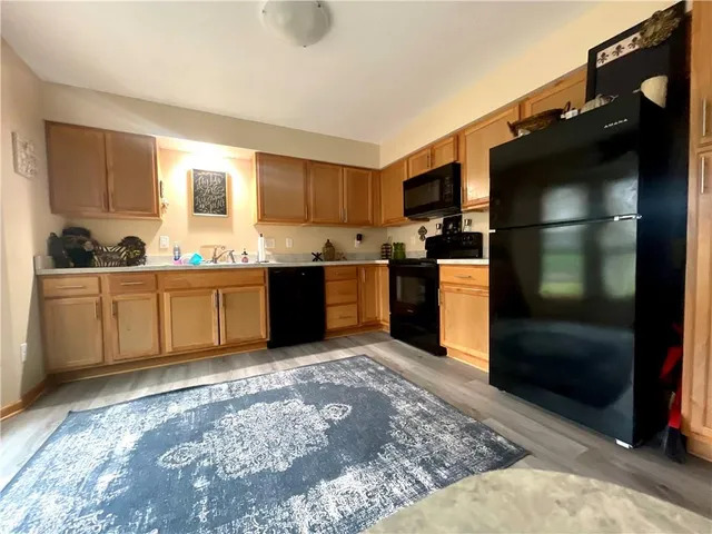 $700,000 | 8200 Chas Circle, Pleasant Valley, MO 64068