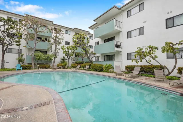 $639,900 | 5000 South Centinela Avenue, Unit 109, Los Angeles, CA 90066