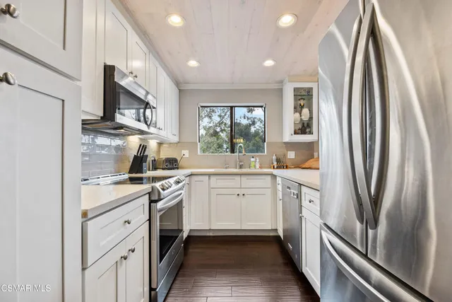 $639,900 | 5000 South Centinela Avenue, Unit 109, Los Angeles, CA 90066