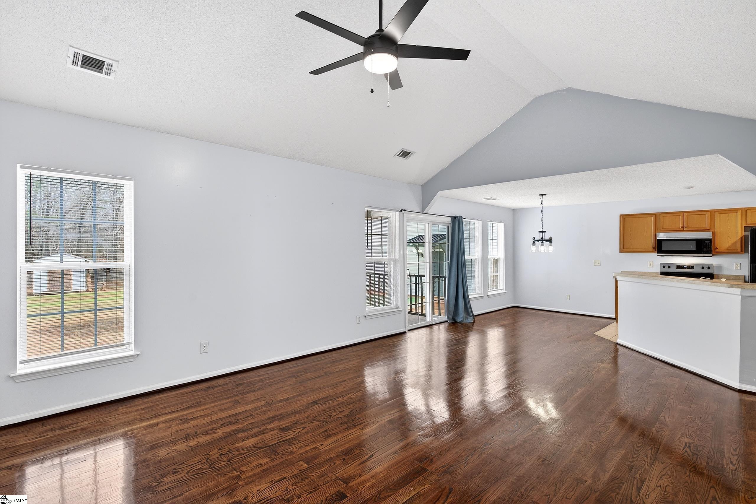 15 Chickadee Drive Pelzer, SC 29669 - Photo 14 of 48