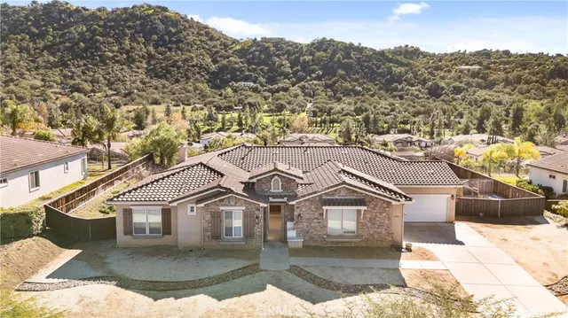 $1,199,000 | 14257 Coeur D Alene Court, Valley Center, CA 92082