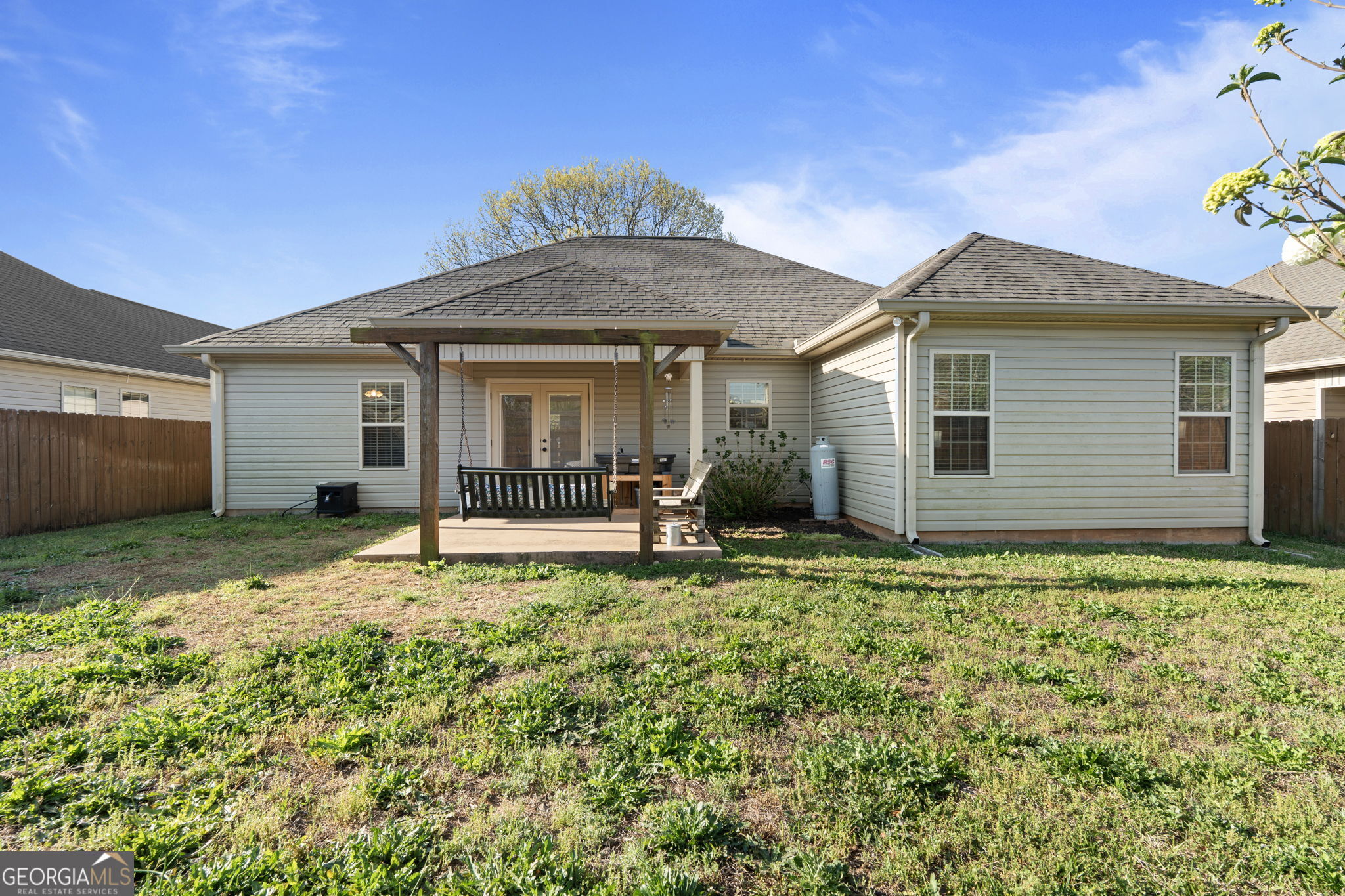 620 Amherst Street Kathleen, GA 31047 - Photo 29 of 31 a house view with a garden space