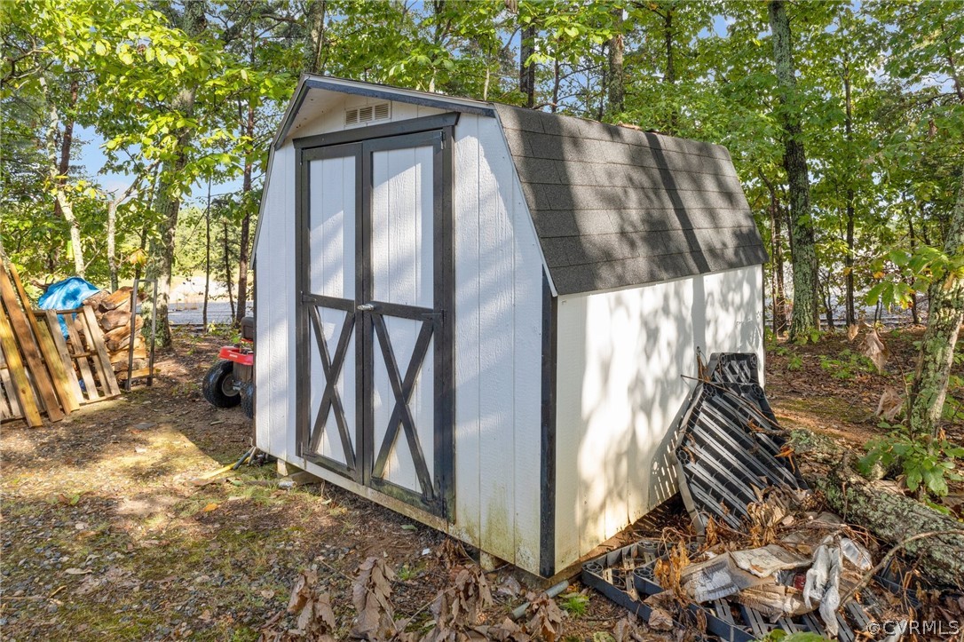 650 Johnson Road Mineral, VA 23117 - Photo 7 of 29 a view of outdoor space