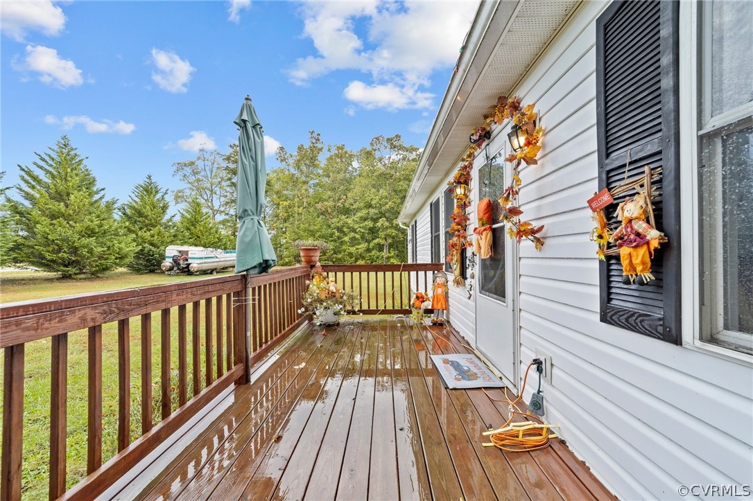 650 Johnson Road Mineral, VA 23117 - Photo 8 of 29 a view of a balcony with wooden floor