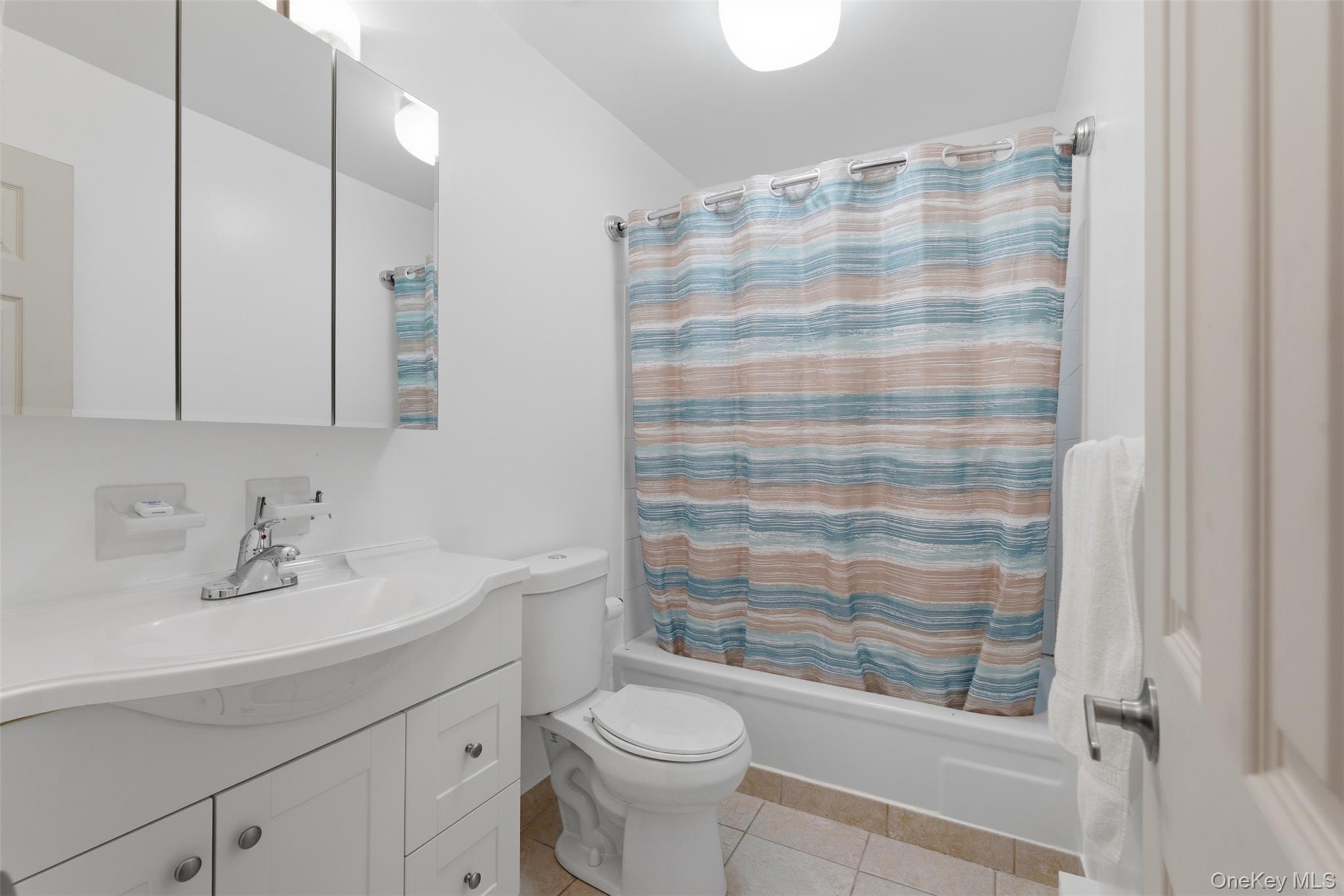 19 White Gate Road, Unit D Wappingers Falls, NY 12590 - Photo 9 of 24