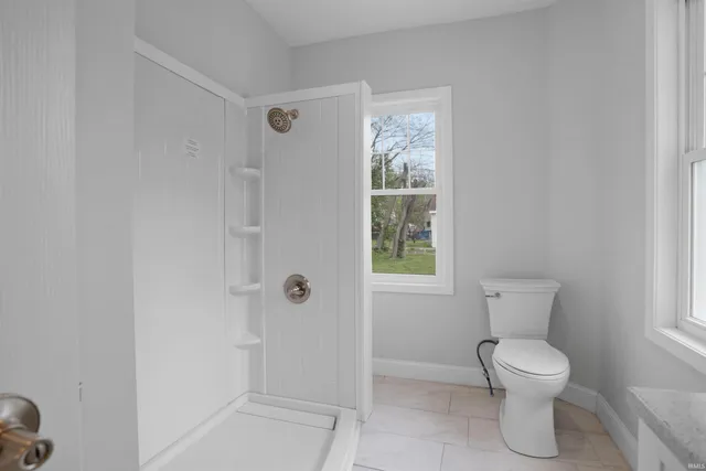 $169,900 | 407 West 4th Street, Mount Vernon, IN 47620