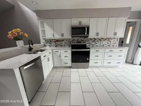 $2,000 | Undisclosed Address, Whispering Pines, NC 28327