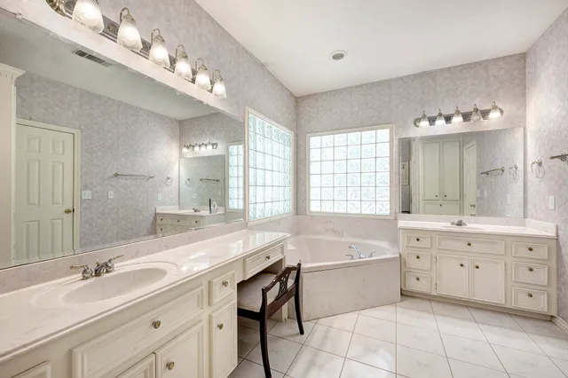 $550,000 | 1019 Winchester Bend, Huffman, TX 77336