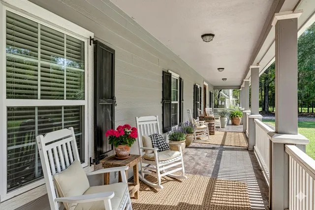 $550,000 | 1019 Winchester Bend, Huffman, TX 77336