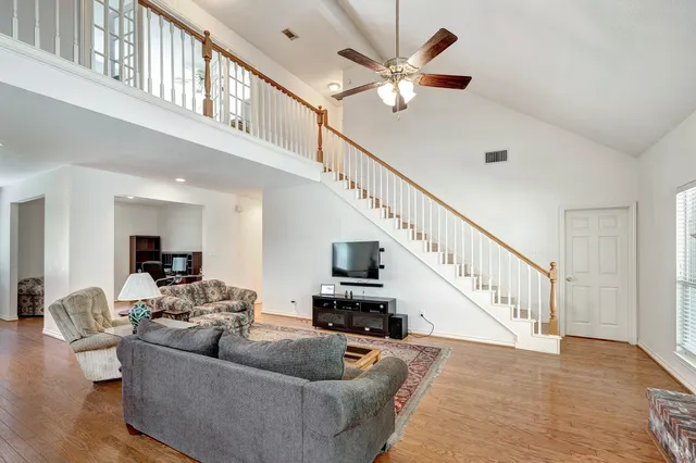 $550,000 | 1019 Winchester Bend, Huffman, TX 77336